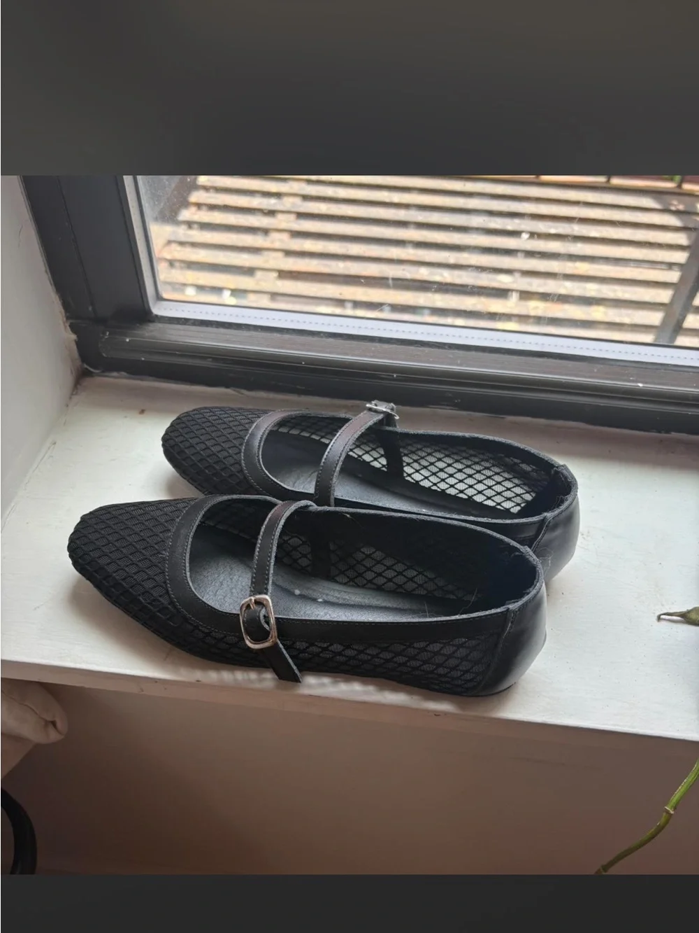 Saks Fifths mesh black ballet flats